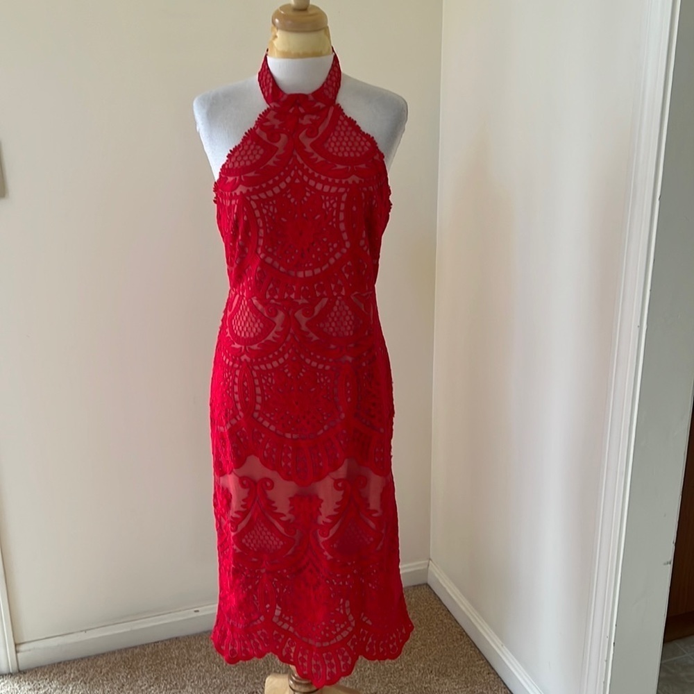 Lulus Size M red lace halter dress